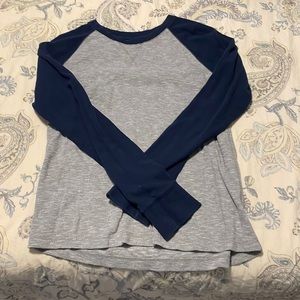 Blue and grey long sleeve shirt Arizona jeans company